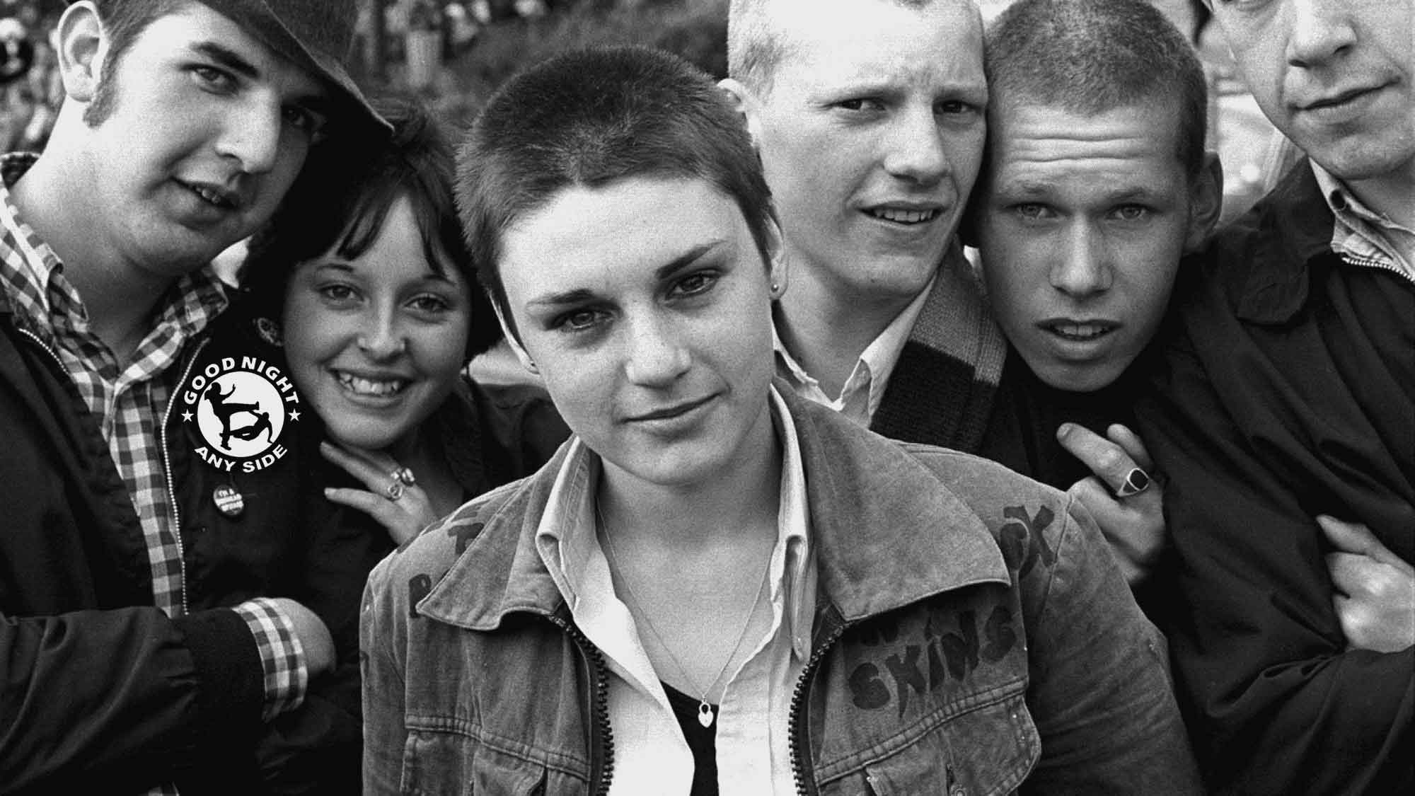 Молодежные группировки 80. Skinhead. Скинхеды 80-х Англия. Скинхеды группа 2000. Skinheads 1980.